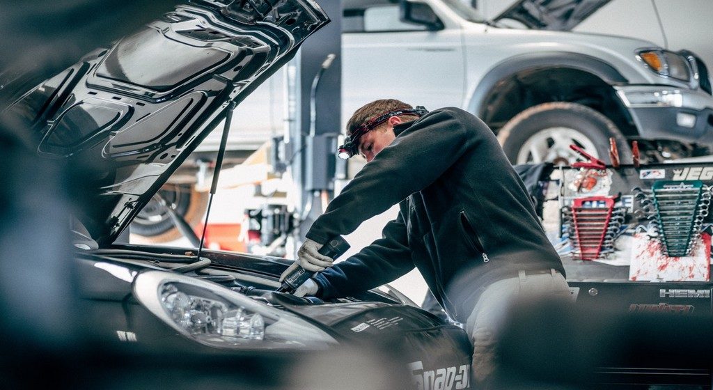 carro zero com defeito