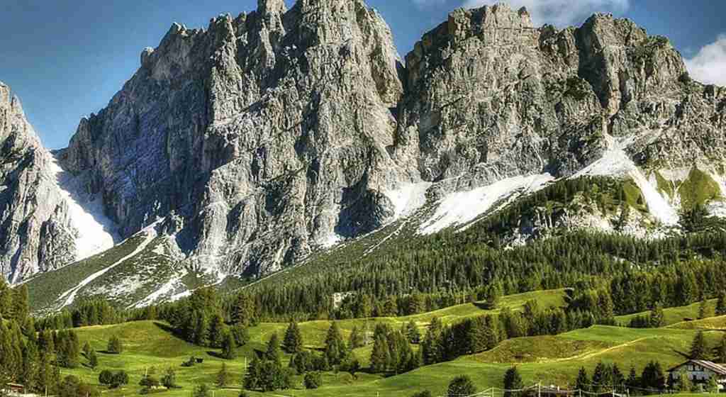 Falta de neve nos Alpes gera processo contra agência de turismo