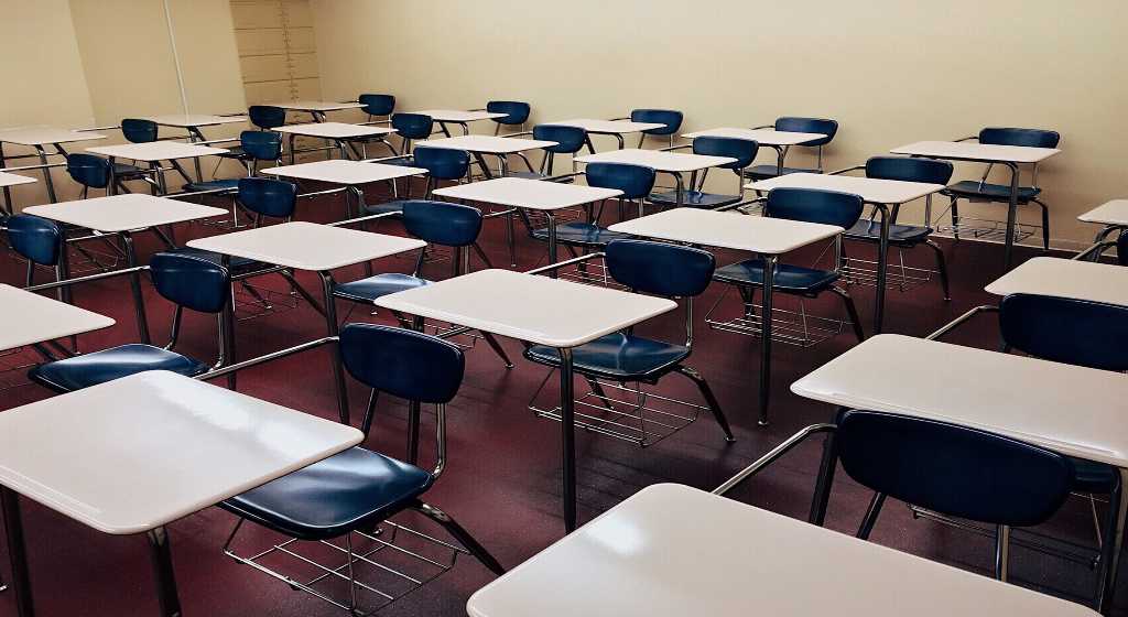 Cancelamento de turma por instituição gera devolução de valor