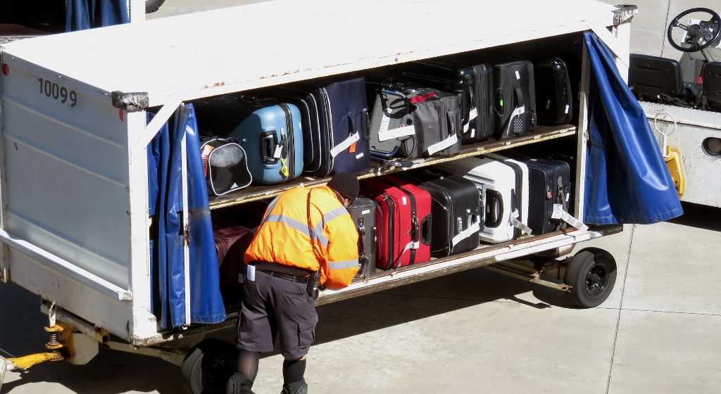 Empresas aéreas são condenadas por extravio de bagagem
